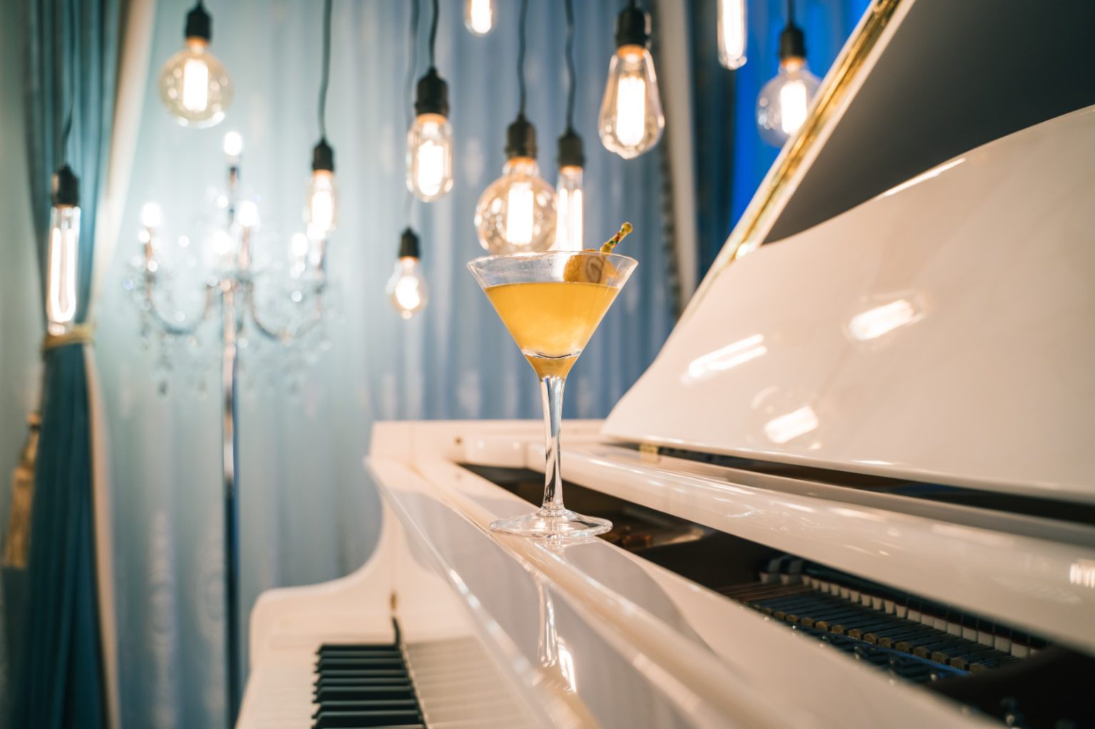 Cocktail Service XOXO Beverages